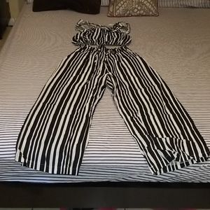 L'atiste black and white two piece set